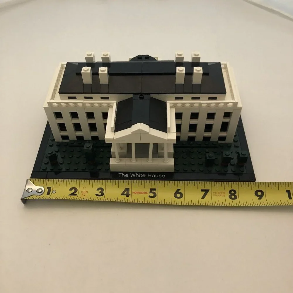 Lego Architecture White House 21006 Built Missing Flag